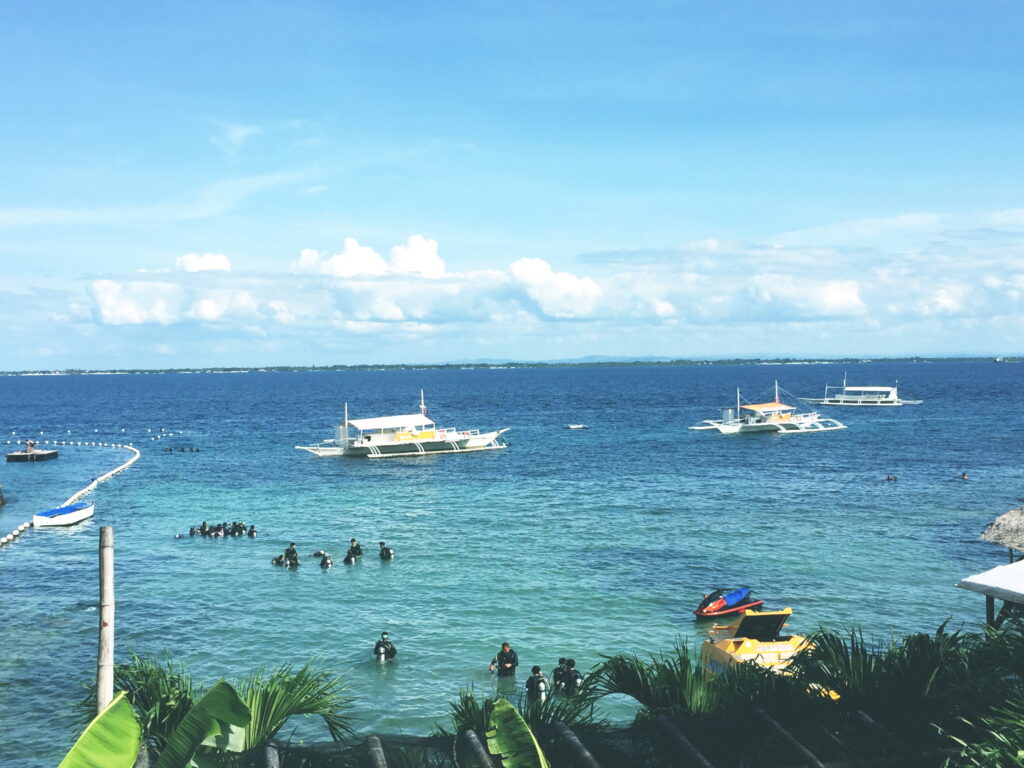 the beach in philippines