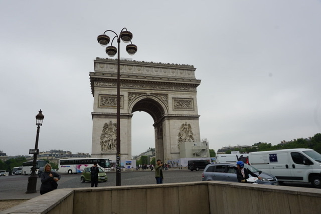 パリ　凱旋門